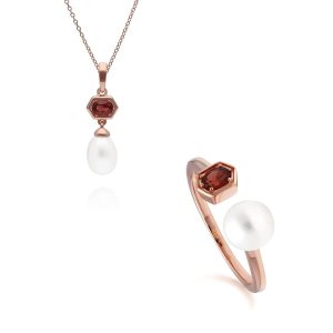 Fashionable Pearl & Garnet Pendant & Ring Set in Rose Gold Plated Silver