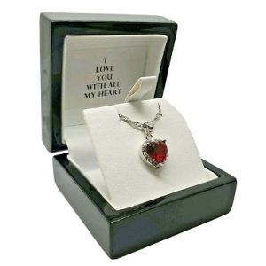 Middle Minimize Ruby White Gold Necklace with Reward Field