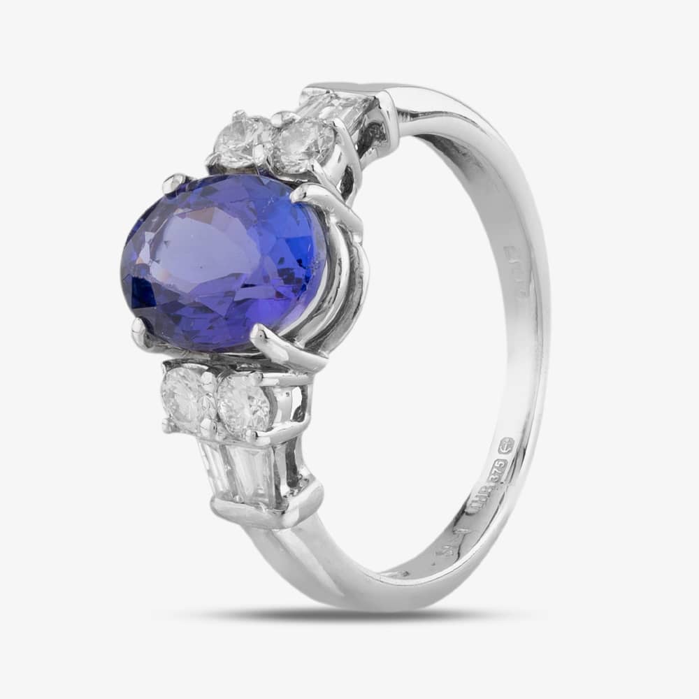 Pre-Owned 9ct White Gold Tanzanite & Diamond Oval Dress Ring 4112280