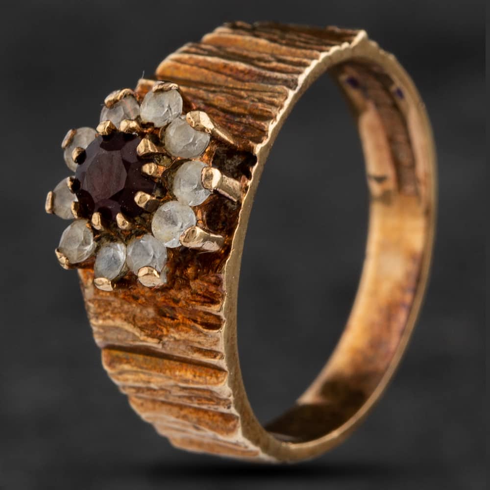 Pre-Owned Vintage 9ct Yellow Gold Garnet & Spinel Cluster Ring 4129299