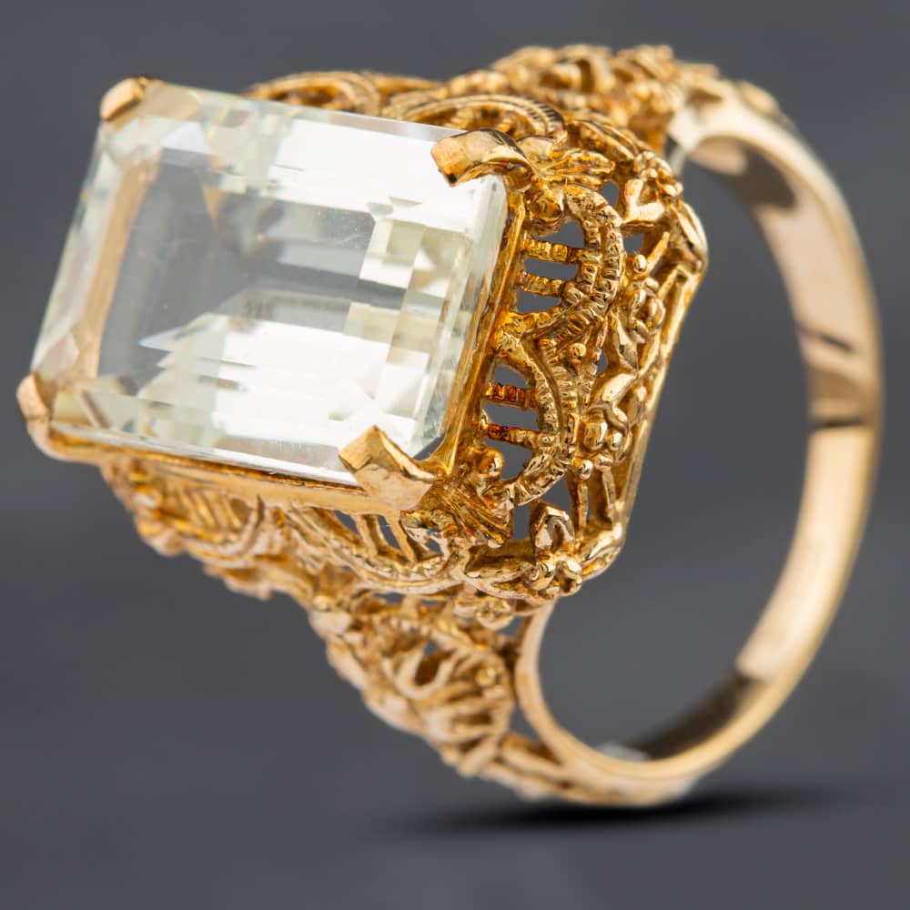 Pre-Owned 9ct Yellow Gold Yellow Seranite Rectangular Dress Ring 4129793