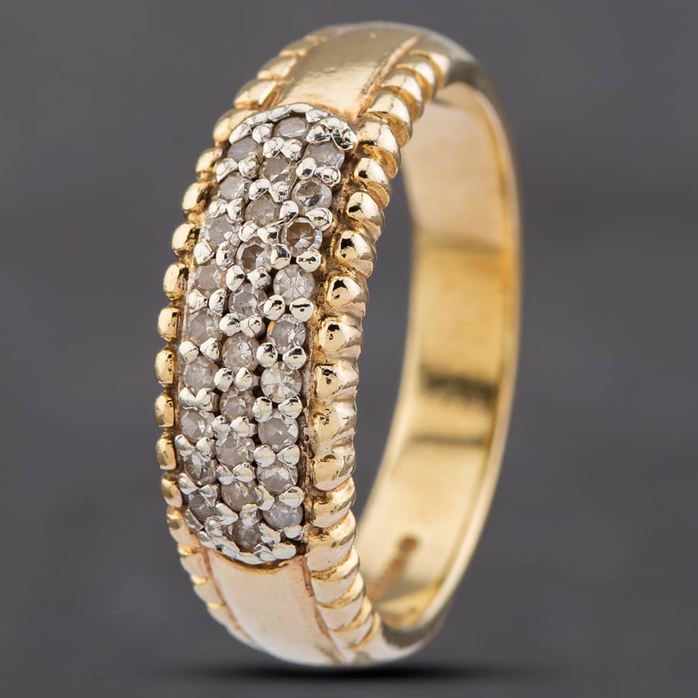 Pre-Owned 9ct Yellow Gold Brilliant Cut Diamond Graduated Band Dress Ring 415800977