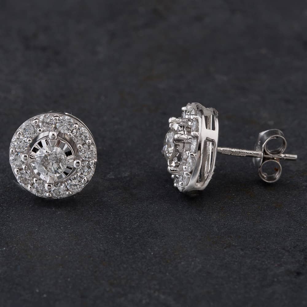 Pre-Owned 9ct White Gold 1.00ct Brilliant Cut Diamond Round Cluster Stud Earrings 4317098