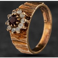 Pre-Owned Vintage 9ct Yellow Gold Garnet & Spinel Cluster Ring 4129299