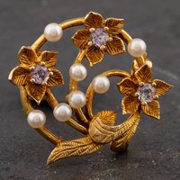 Pre-Owned Vintage 9ct Yellow Gold Amethyst & Cultured Pearl Flower Brooch 41131022