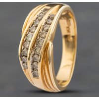 Pre-Owned 9ct Yellow Gold Brilliant Cut Diamond Two Row Ring 41481150