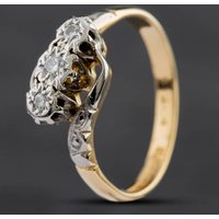 Pre-Owned Vintage 18ct Yellow Gold Brilliant Diamond Crossover Three Stone Ring 4148508