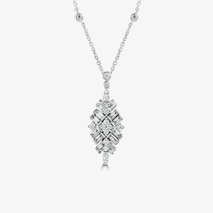 18ct White Gold 1.86ct Diamond Cluster Pendant Necklet LG201/PA