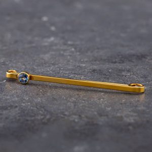 Pre-Owned Vintage Yellow Gold Blue Topaz Bar Brooch 41131057