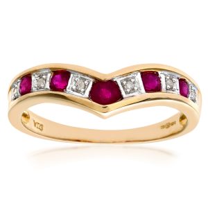 Diamant L’Eternel Womens 9ct Yellow Gold Ladies Diamond and Ruby Ring – Size V