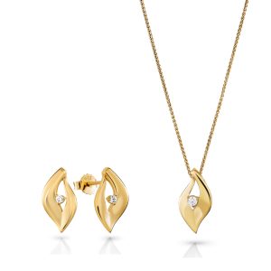 Orphelia ‘Milan’ WoMens 925 Sterling Silver Set: Chain-Pendant + Earrings – Gold SET-7519/G – One Size