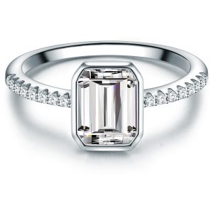 Tresor 1934 Womens Trilani Female Sterling Silver Ring – Size N