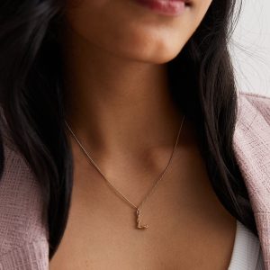 Gold Tone Overwhelmed L Preliminary Pendant Necklace New Glance