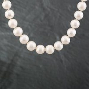 Pre-Owned 9ct White Gold Cultured Pearl 17 Inch Necklace 41271008