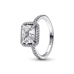 Pandora Oblong Glowing Halo Ring – 50
