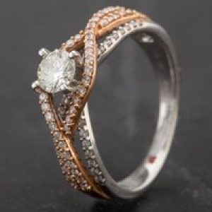 Pre-Owned 14ct White & Rose Gold 0.40ct Solitaire Diamond with Diamond Shoulders Ring 4312939