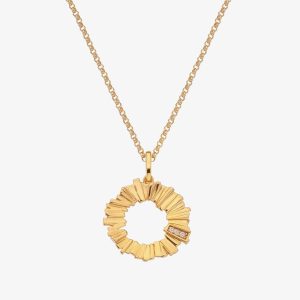 Hot Diamonds Believe 18ct Gold Plated Diamond Small Open Circle Pendant Necklace DP841