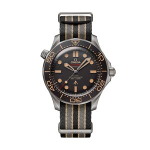 Pre-Owned OMEGA Seamaster Diver 300M 007 James Bond 42mm Mens Watch 210.92.42.20.01.001