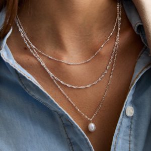 Silver Triple Chain Pretend Pearl Pendant Necklace New Glance