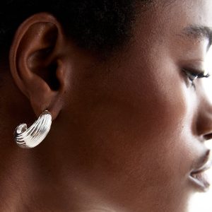 Silver Tone Ridged Teardrop Earrings New Glance