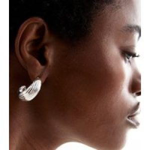 Silver Tone Ridged Teardrop Earrings New Glance