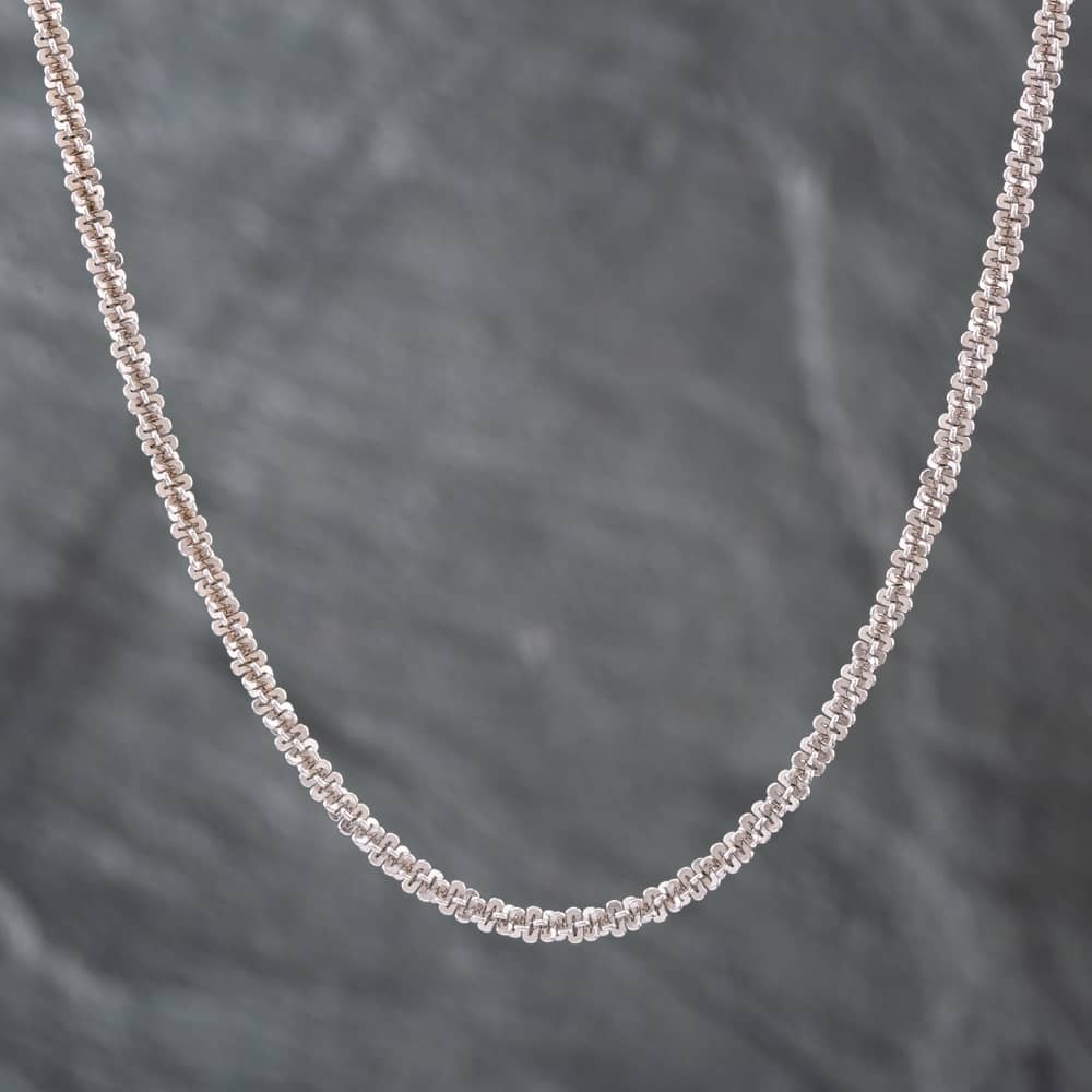 Pre-Owned 9ct White Gold Fancy Twisted 30 Inch Chain 41041265