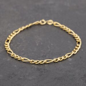 Pre-Owned 9ct Yellow Gold 8 Inch Figaro Chain Bracelet 41061223