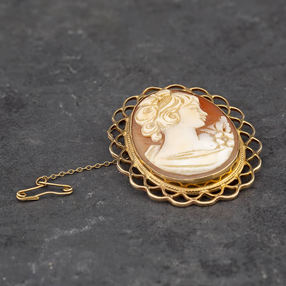 Pre-Owned Vintage 9ct Yellow Gold Cameo Filigree Oval Brooch 41131090