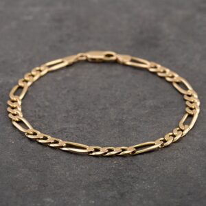 Pre-Owned 9ct Yellow Gold 8 Inch Figaro Chain Bracelet 41281365