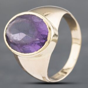 Pre-Owned 9ct Yellow Gold Amethyst Signet Ring 41341565