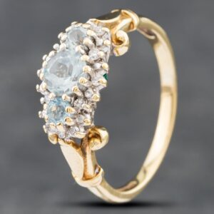 Pre-Owned 9ct Yellow Gold Aquamarine & Diamond Cluster Ring 41382300