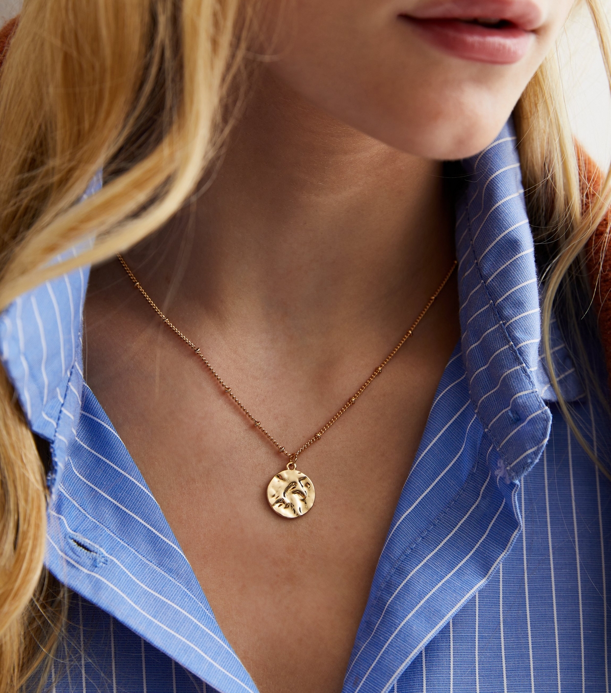 18ct Gold Plated Hammered Circle Pendant Chain Necklace New Glance