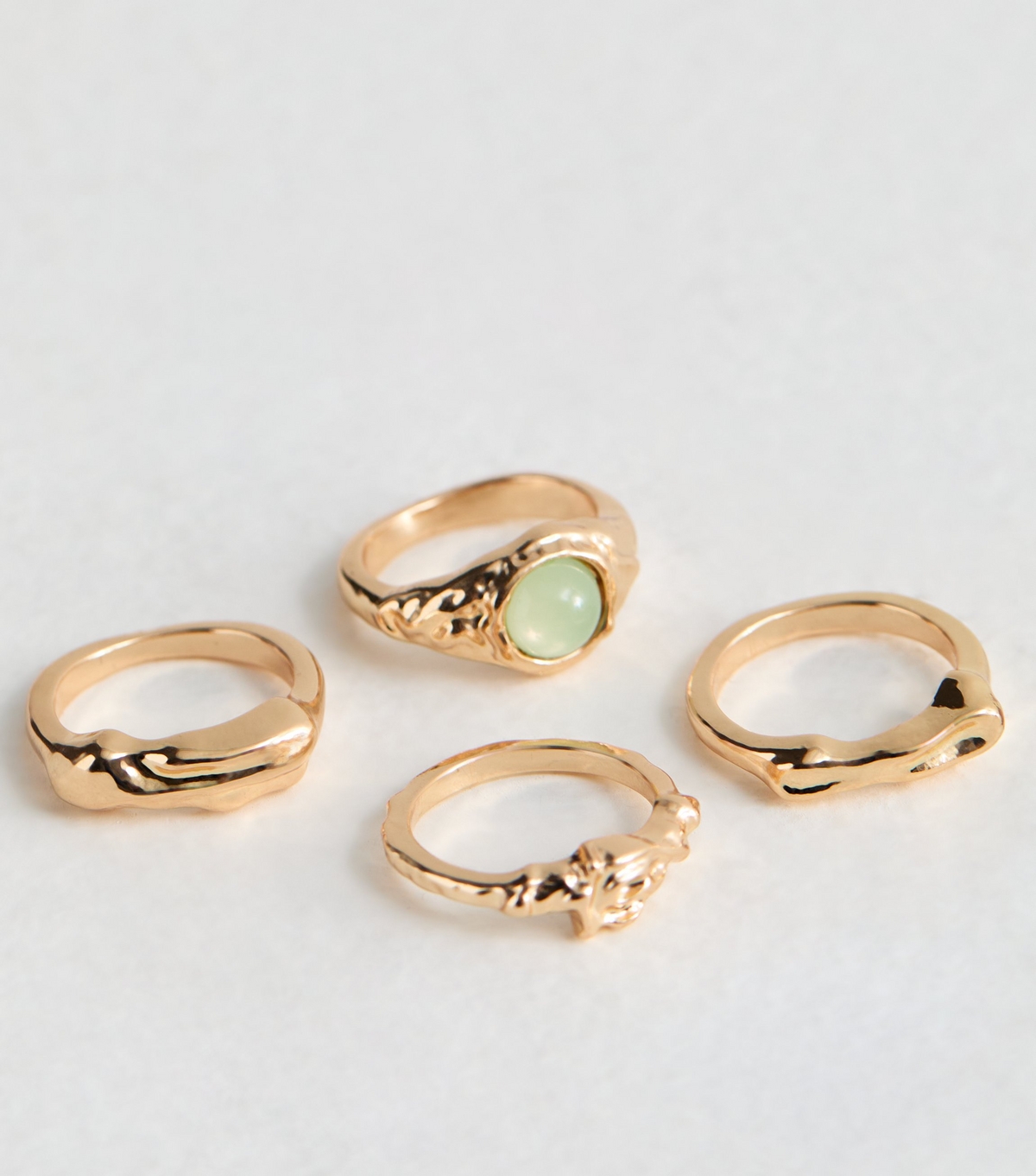 4 Pack Gold Overwhelmed Rings New Glance