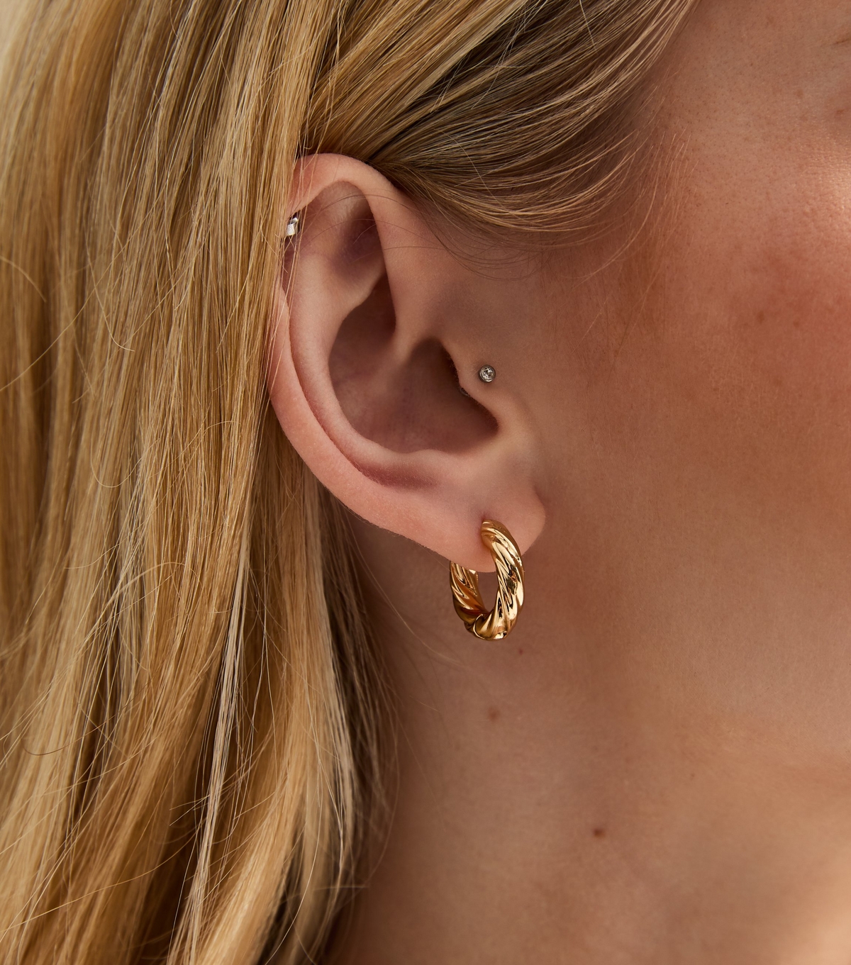 18ct Gold Plated Twist Hoop Earrings New Glance