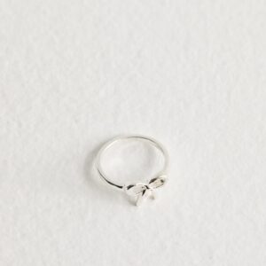Silver Tone Bow Ring New Glance