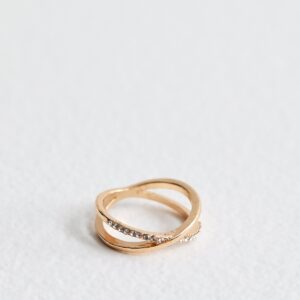 Gold Tone Crossover Embellished Ring New Look