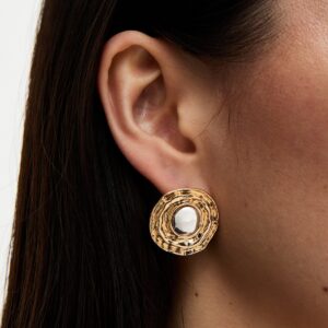 Gold Tone Distinction Centre Oval Studs New Glance