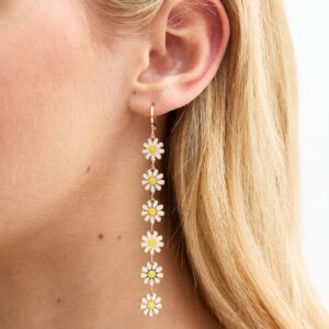Gold Tone Daisy Drop Earrings New Look