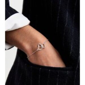 Silver Tone Middle Hyperlink Bracelet New Glance