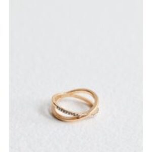 Gold Tone Crossover Embellished Ring New Look