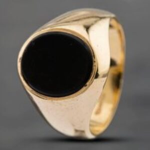 Pre-Owned 9ct Yellow Gold Onyx Oval Signet Ring 41341535
