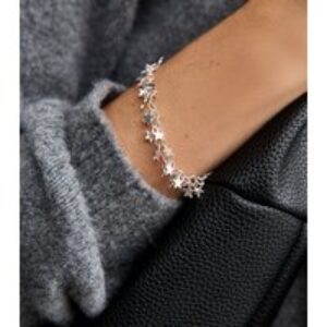Silver Tone Megastar Attraction Bracelet New Glance