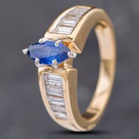 Pre-Owned 14ct Yellow Gold Marquise Cut Sapphire & Baguette Cut Diamond Set Shoulders Dress Ring 43361071 - Image 2