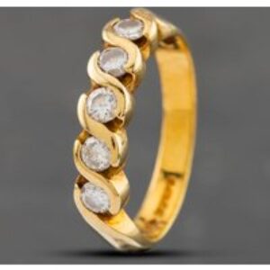Pre-Owned 18ct Yellow Gold Brilliant Cut Diamond Five Stone Ring 41481587