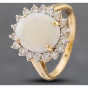 Pre-Owned 14ct Yellow Gold Oval Opal & Brilliant Cut Diamond Cluster Ring 41481590