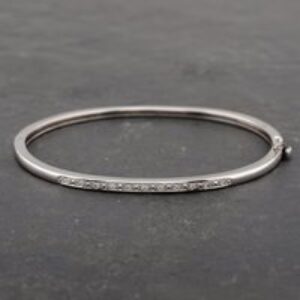 Pre-Owned White Gold 0.11ct Diamond Standard Hinged Bangle 41211228
