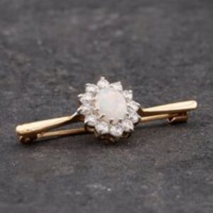 Pre-Owned 9ct Yellow Gold Opal & Cubic Zirconia Oval Cluster Bar Brooch 41131092