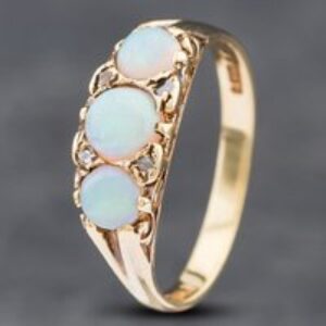 Pre-Owned Vintage 9ct Yellow Gold Opal & Diamond Dress Ring 41382303