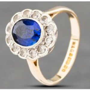 Pre-Owned 9ct Yellow Gold Sapphire & White Spinel Oval Cluster Ring 41102533