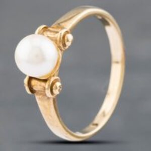 Pre-Owned 9ct Yellow Gold Cultured Pearl Dress Ring 41102440